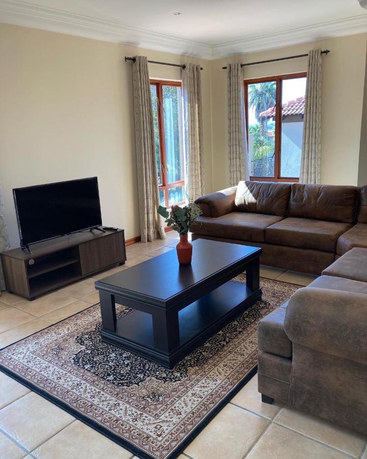 37 On Eagles Otel Hartbeespoort Dış mekan fotoğraf