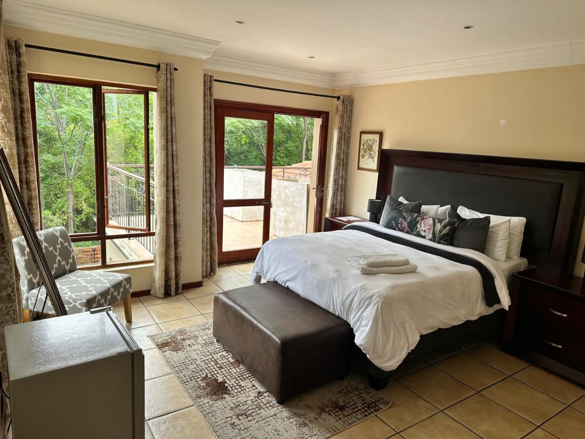 37 On Eagles Otel Hartbeespoort Dış mekan fotoğraf