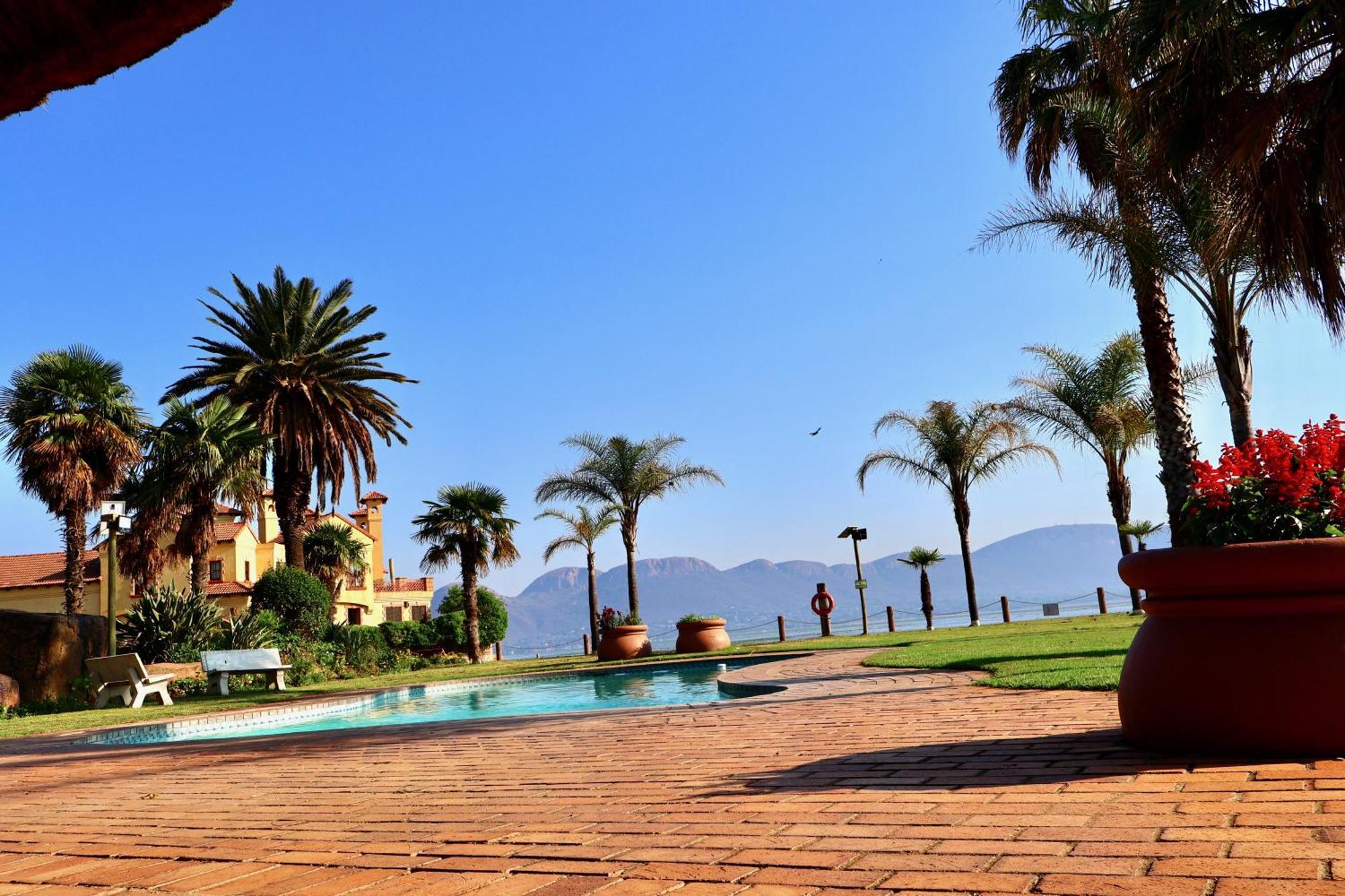 37 On Eagles Otel Hartbeespoort Dış mekan fotoğraf