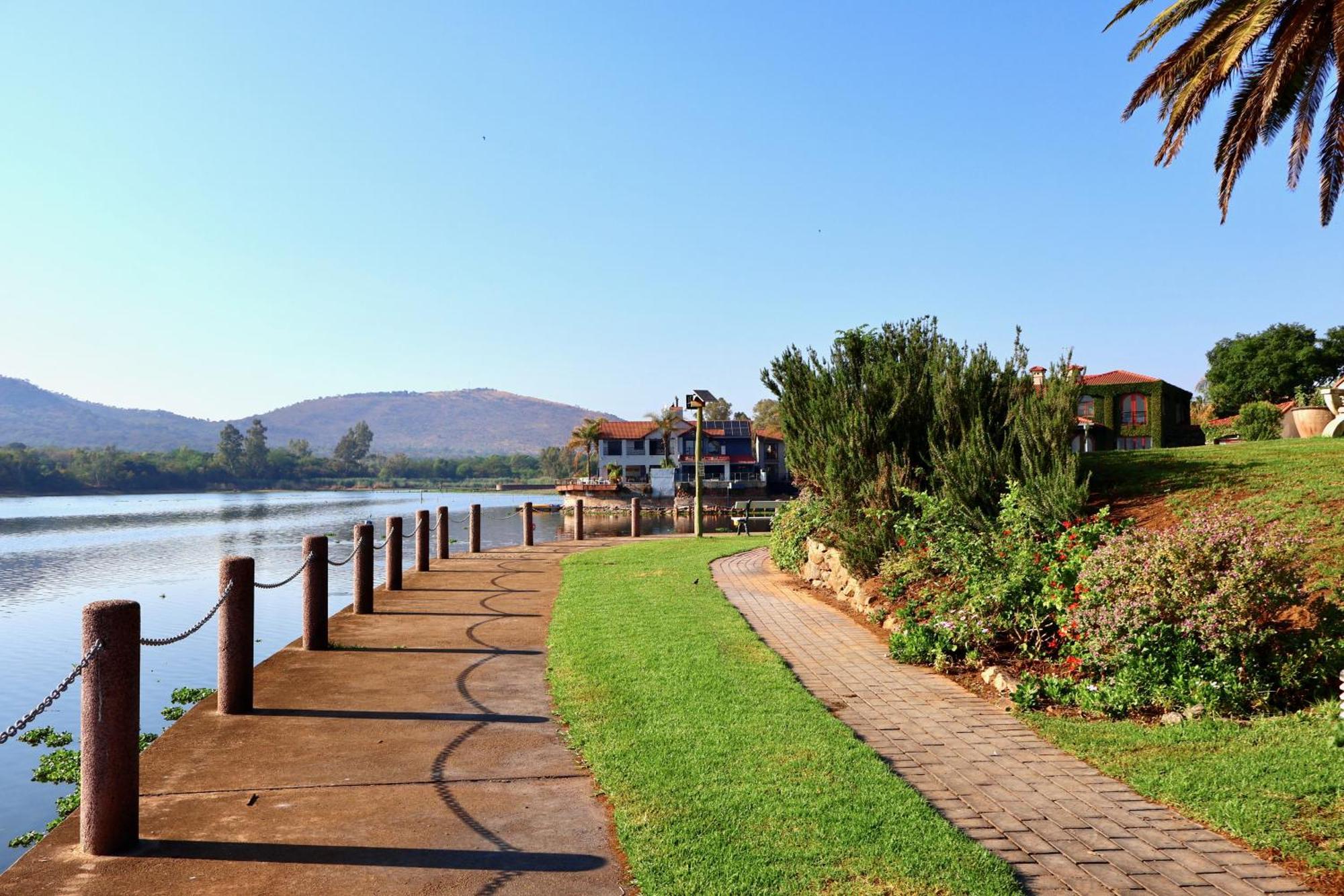 37 On Eagles Otel Hartbeespoort Dış mekan fotoğraf