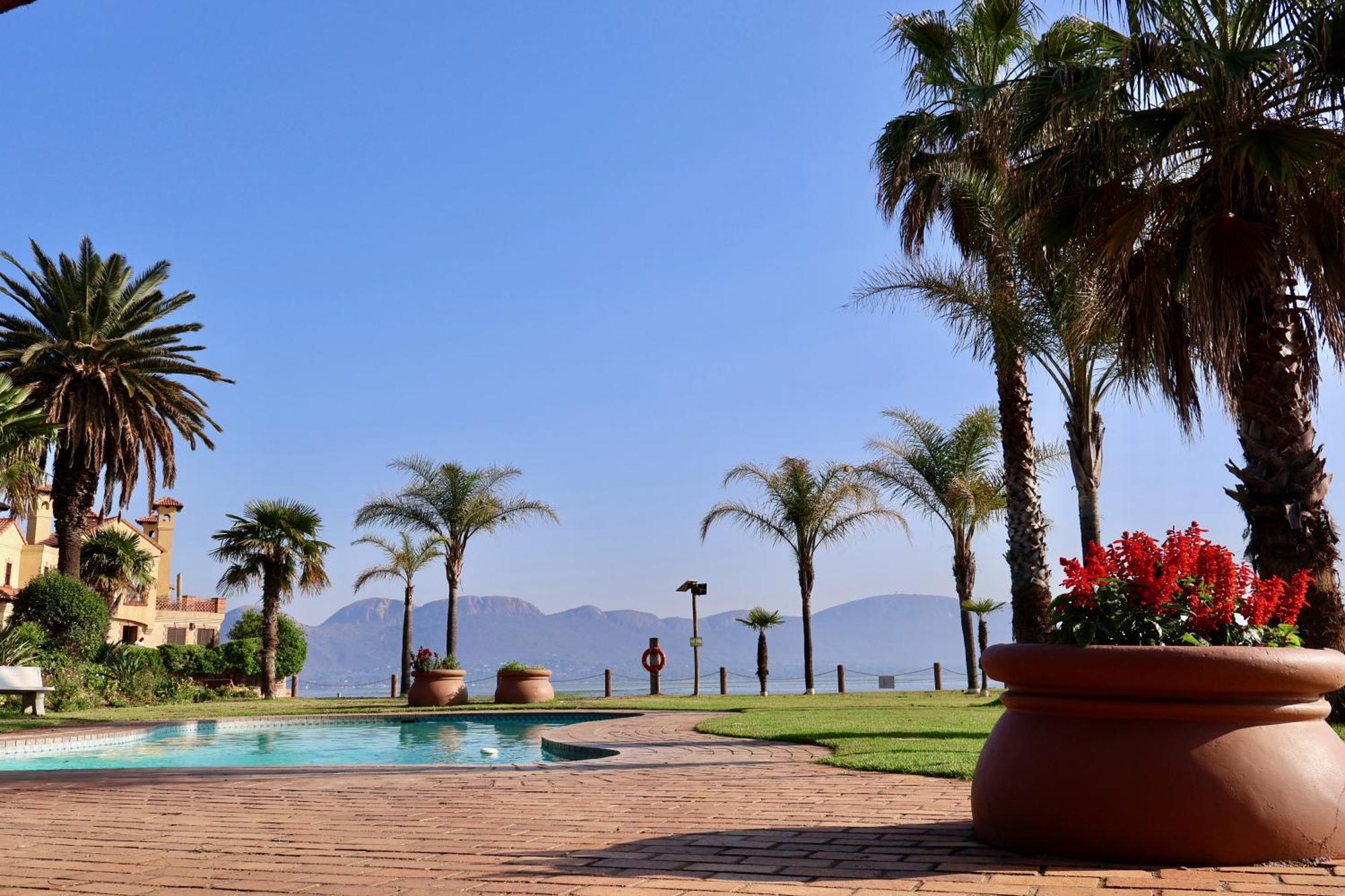 37 On Eagles Otel Hartbeespoort Dış mekan fotoğraf